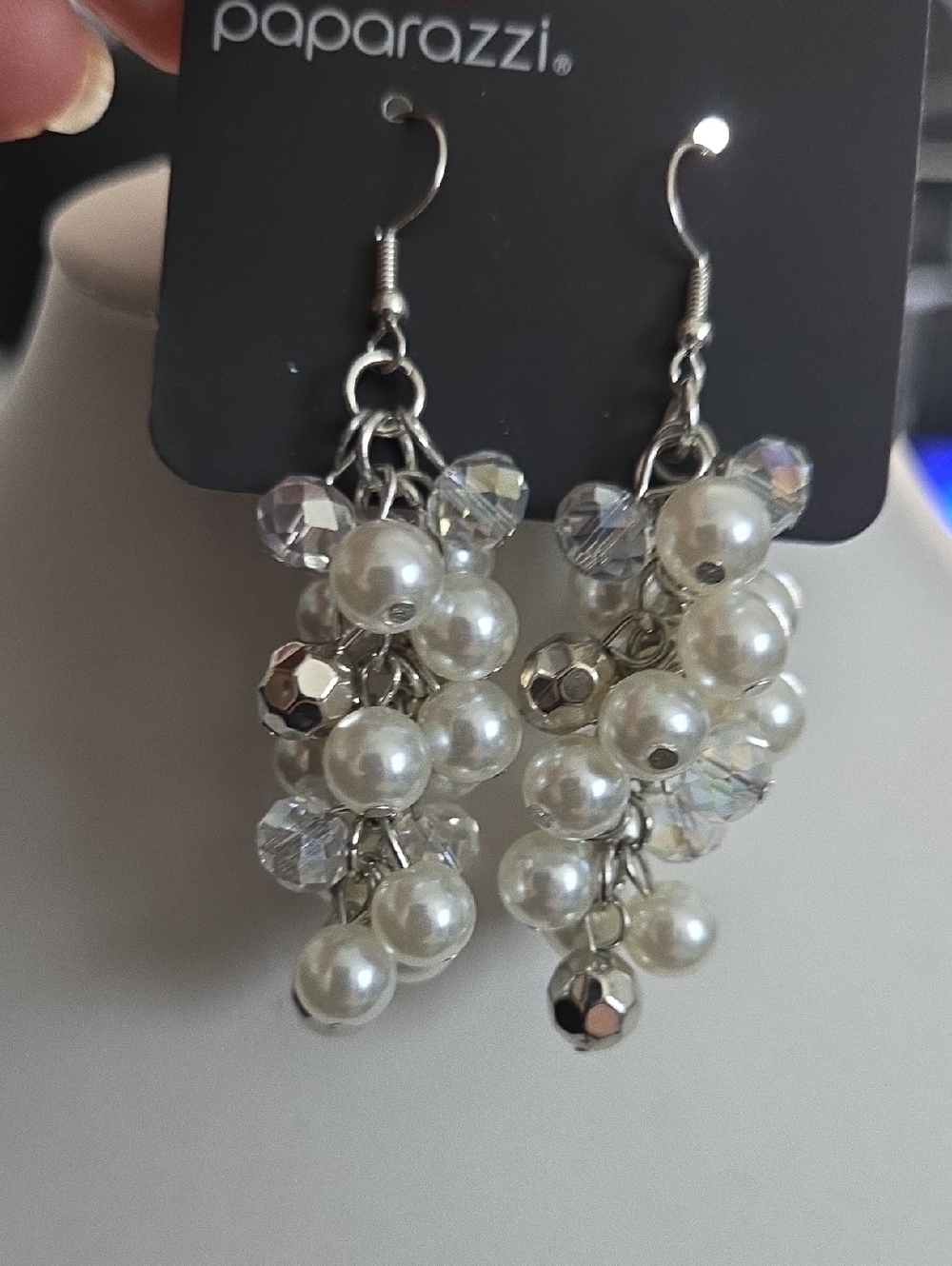 Paparazzi Pursuing Perfection White Earrings NWT